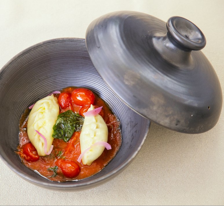 Egy kis keleti kiruccanás – kínai gőzgombóc recept paradicsomos szójaszósszal